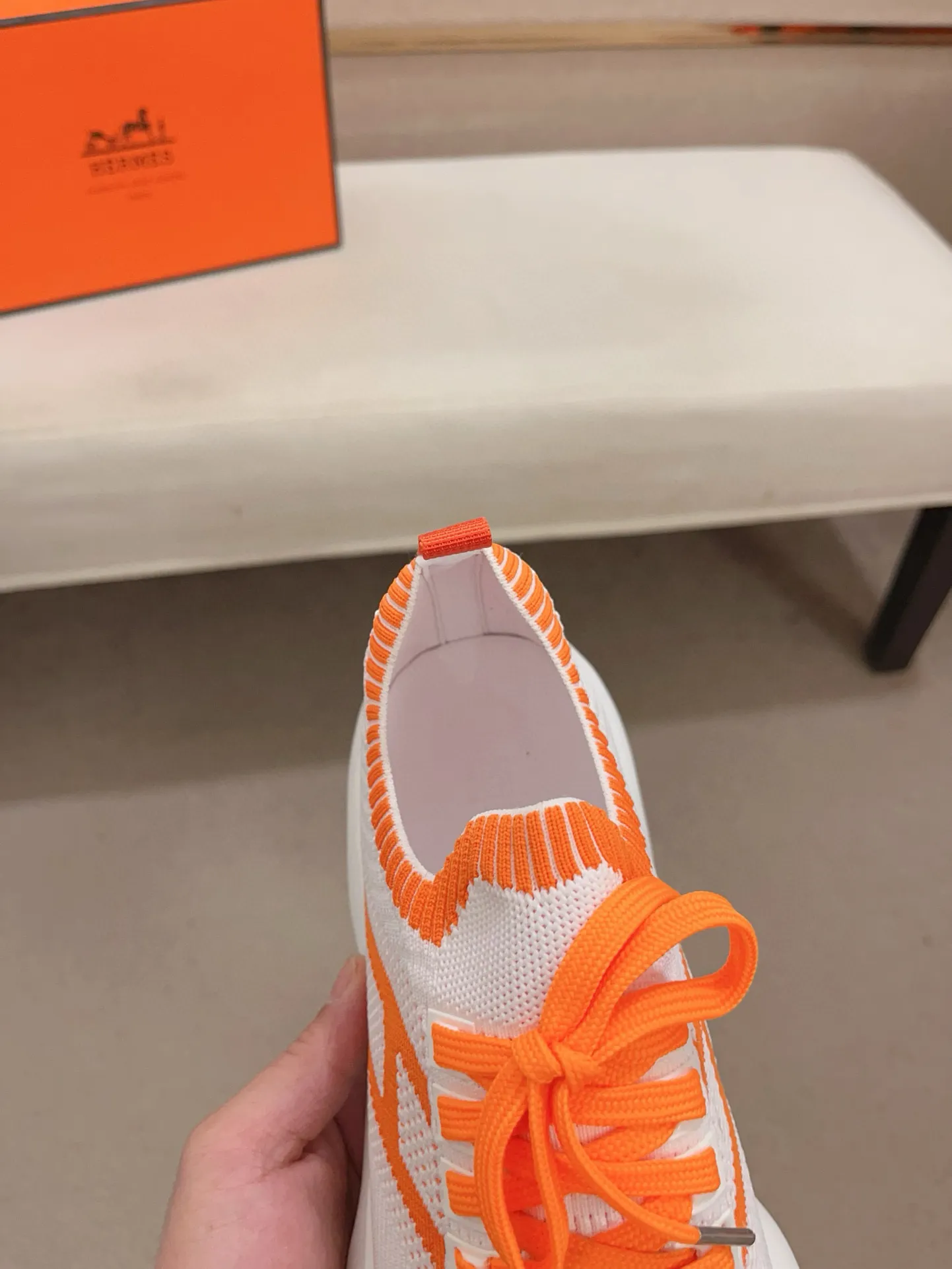 Men's clothing and shoes💰: 420💰《HERMES》【Classic Original Version】Hermès; top 🔝purchasing agent🔍🔍men's latest 🇺🇸 counters are on sale at the same time, original fly-knit fabric imported from Italy is exquisite in workmanship (Italian 🇮🇹Imported water-dyed 🐂cowhide lining) sole: original sole provided by the original factory, ⚠️exclusive double-layer activity·TPR·rubber·combined molded outsole; Code number: 38-44 (45/46 can be customized, non-refundable)